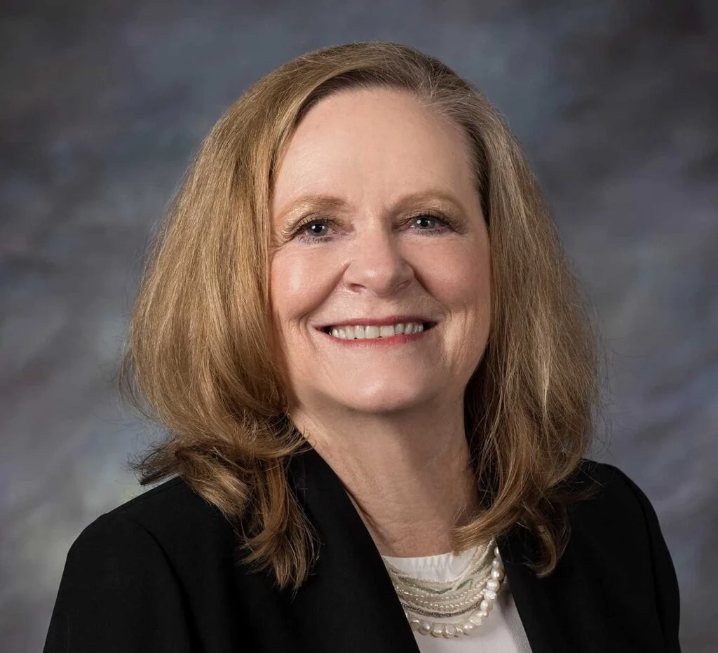 Cindy Leddicotte, Fractional CFO